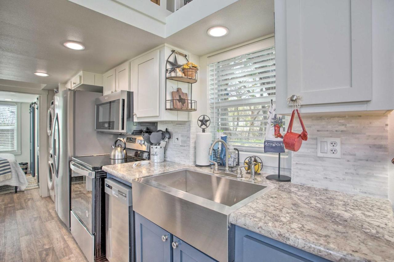 Cozy Mckinney Tiny Home With Porch And Fire Pit! Exterior foto